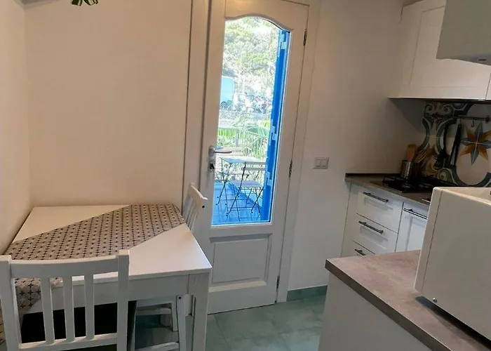 Hotels in Lipari (Isola Lipari)