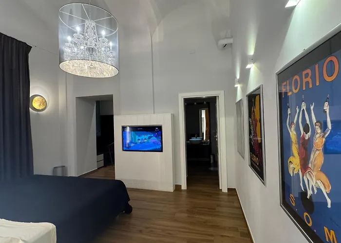Tropicana Room