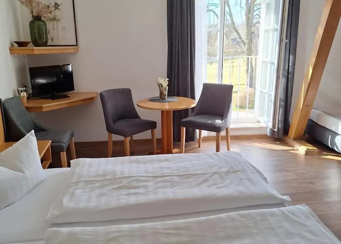 Hotels in Zeulenroda-Triebes