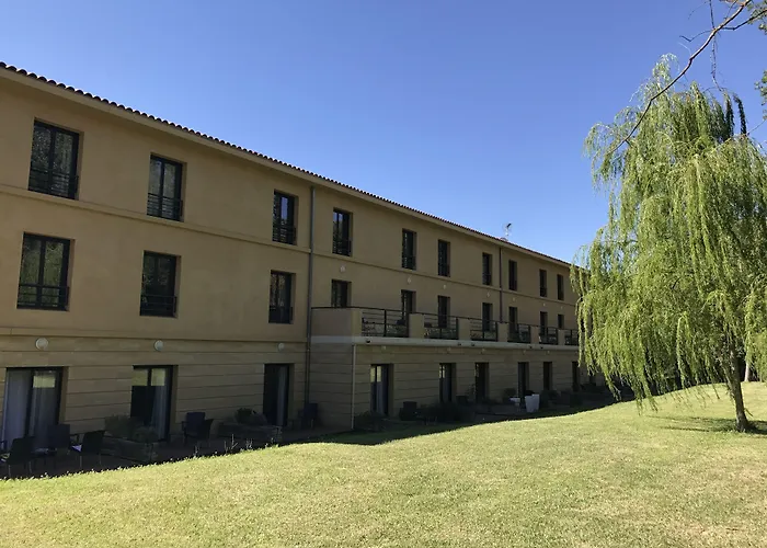Suite Home Aix en Provence Sud TGV Bouc-Bel-Air