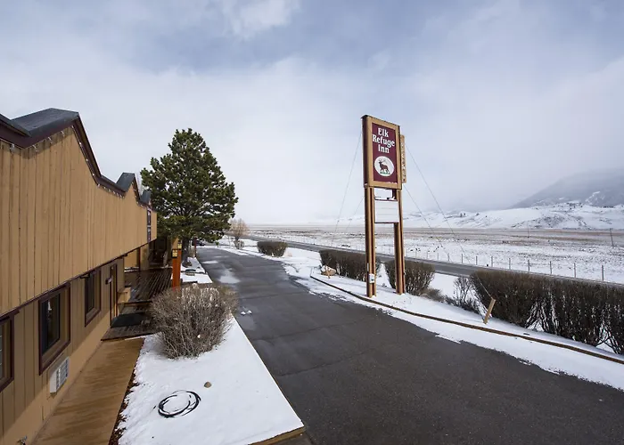 Elk Refuge Inn