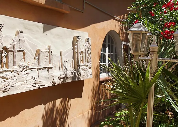 Hotel Le Derby Cagnes-sur-Mer