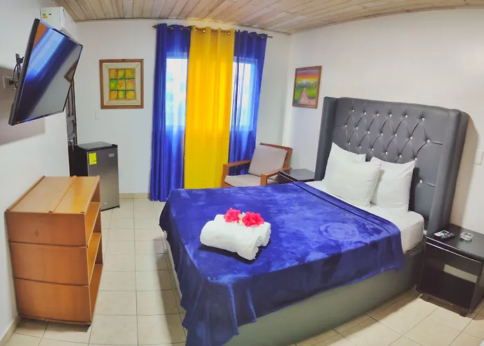 Acuarium Suite Resort La Viva
