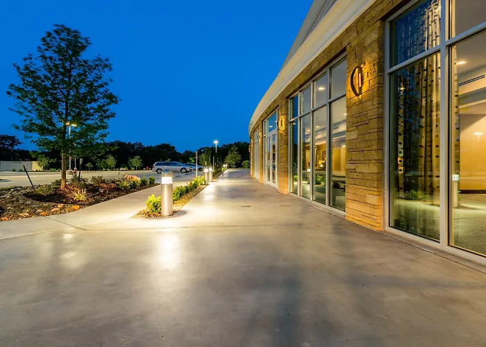 Holiday Inn Austin Airport By Ihg