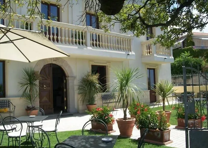 Hotel Villa Cerelis