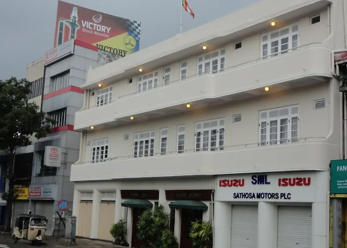 Shalimar Hotel Colombo