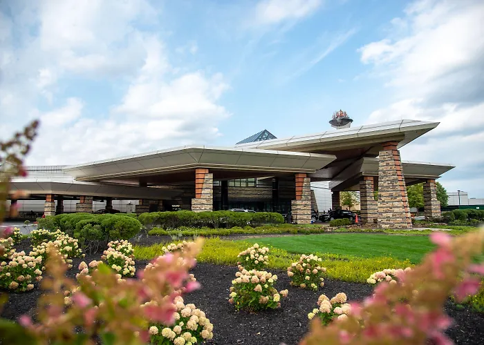 Mohegan Pennsylvania Casino Resort - Adults Only
