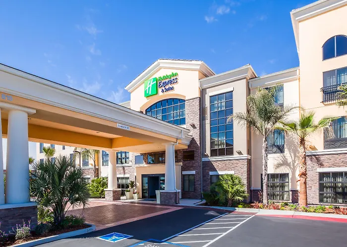 Eureka Hotels