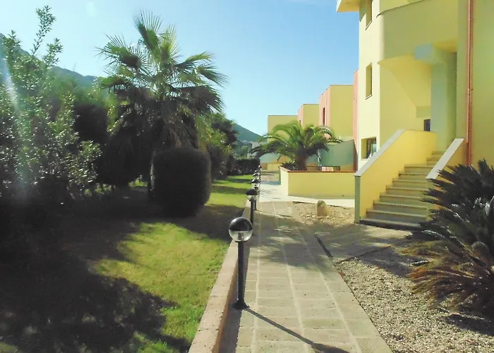 Resort Isola Rossa Bosa