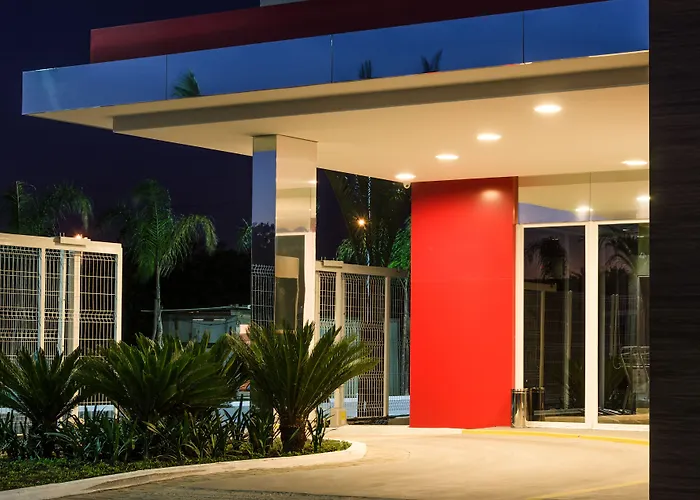 Ibis Porto Alegre Assis Brasil - Estacionamento Gratuito Para Hospedes