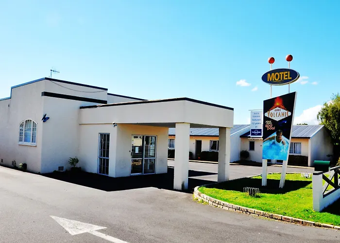 Aurora City Suites Motel