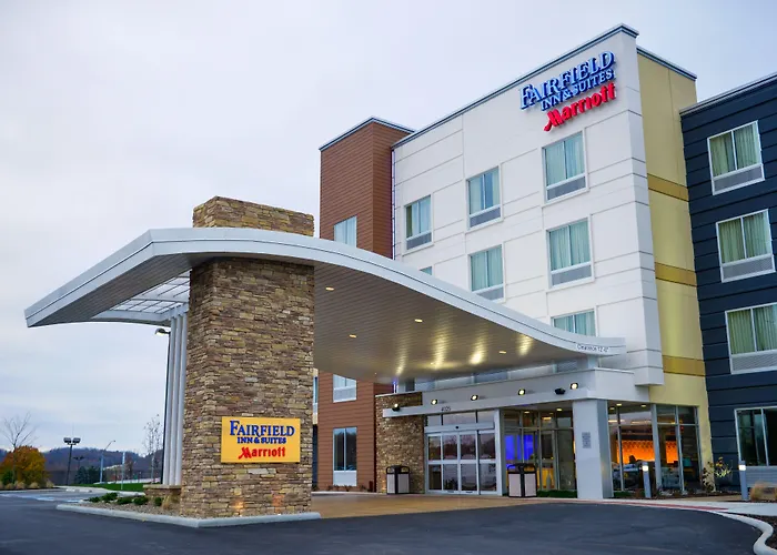 Fairfield Inn And Suites Canton South
