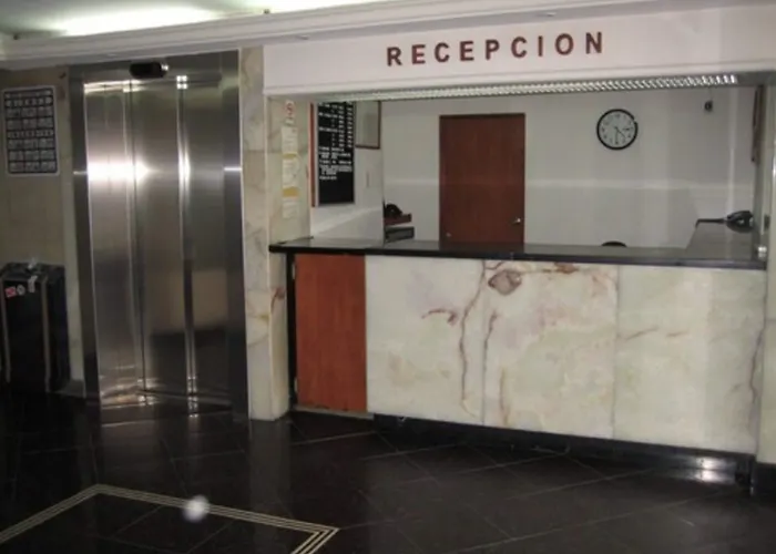 Hotel Dos Naciones