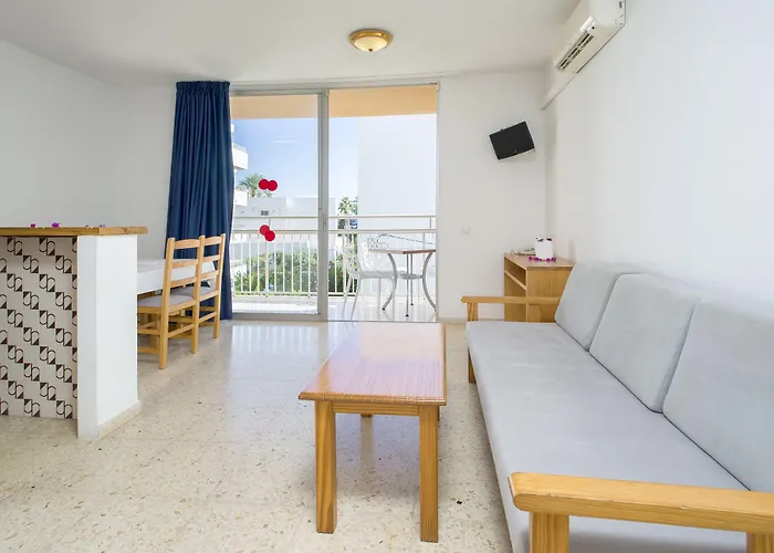 Apartamentos Green Line Bon Sol - AB Group