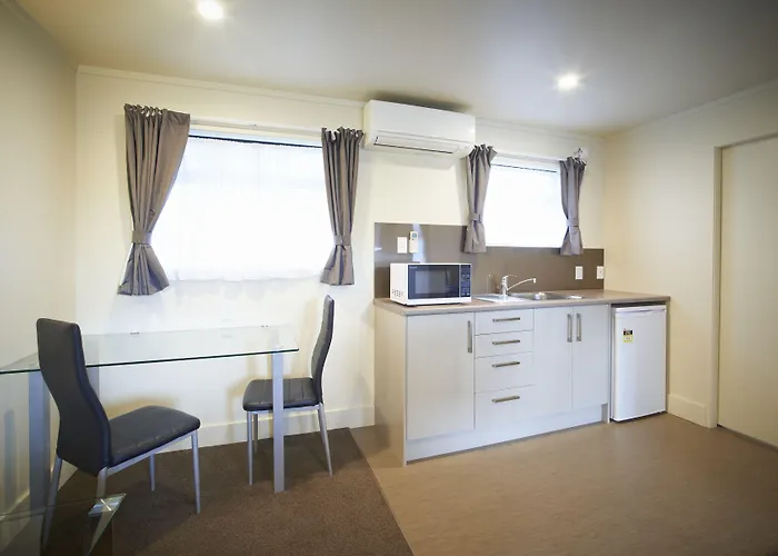 Hamilton Hotels