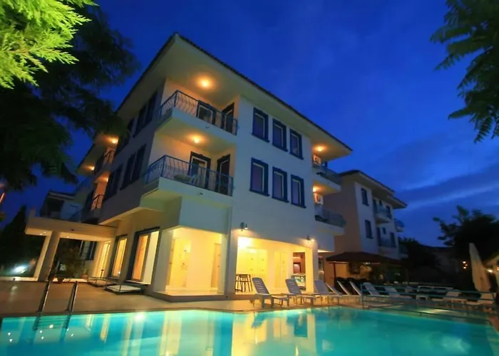 Koz Marigold Apart Hotel Çeşme