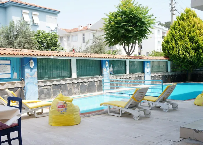 Koz Marigold Apart Hotel Çeşme
