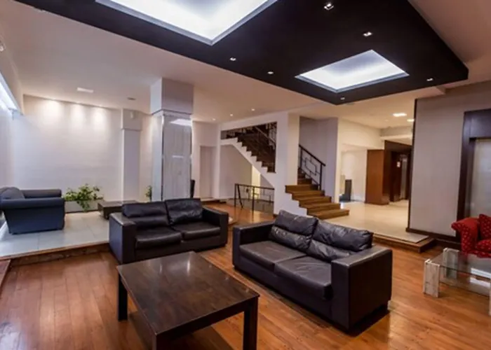 Estocolmo Hotel by bund