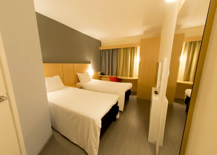Ibis Aracruz Hotel