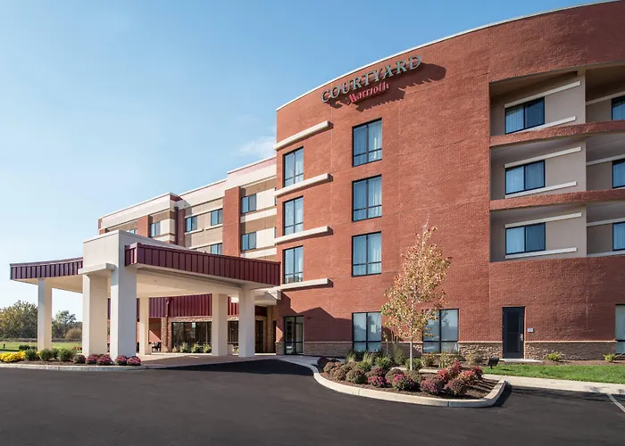Courtyard By Marriott Shippensburg Hotel
