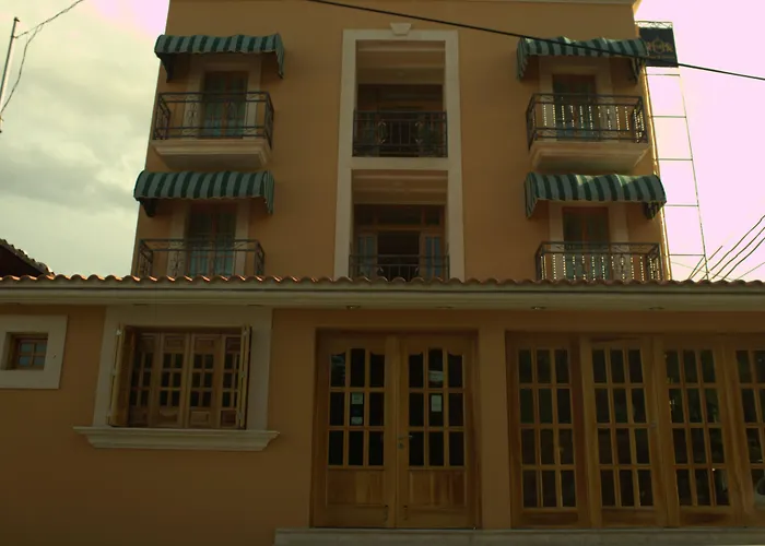 Cancun International Suites