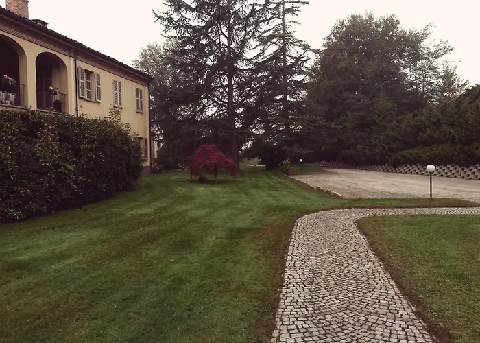 La Regibussa - Hotel Ristorante Asti