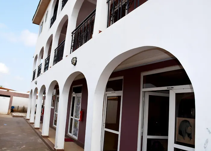 Kunta Kinte Hotel Acra