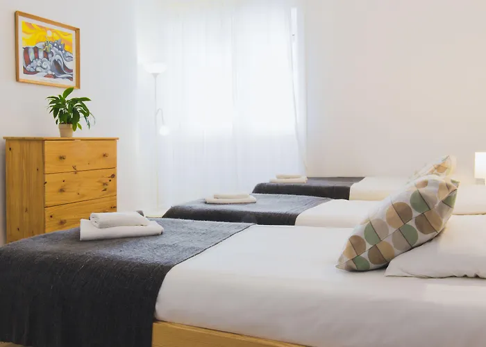 Amar Hostel & Suites Ericeira