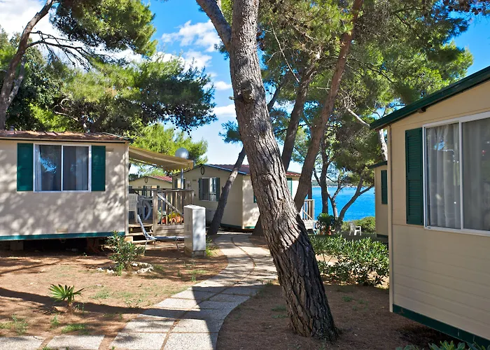 Arena Stoja Camping Homes Pula