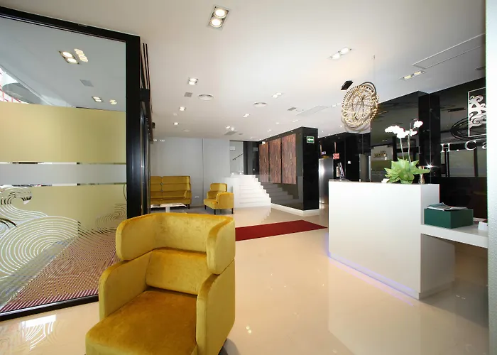 Hotel Cardenal Monforte De Lemos