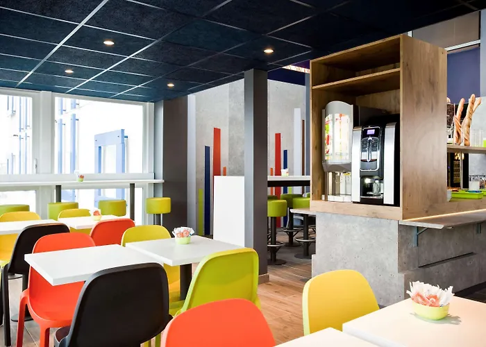 ibis budget Pontault Combault RN4 Marne La Vallée