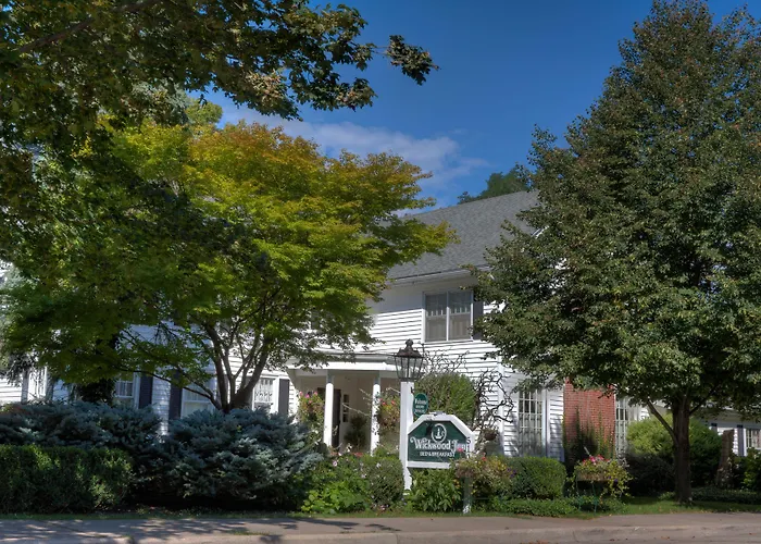 Wickwood Inn