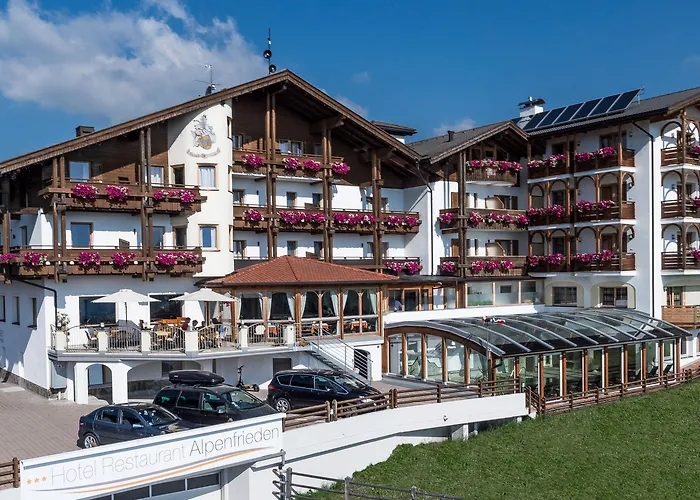 Hotel Alpenfrieden Meransen