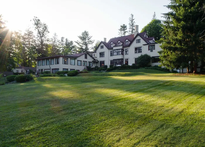 Seven Hills Inn