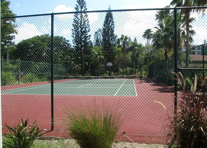 Casa Del Mar Longboat Key Aparthotel