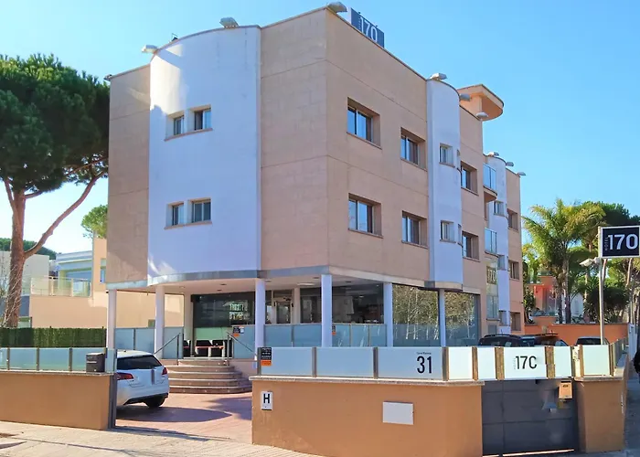 Hotel 170 Castelldefels