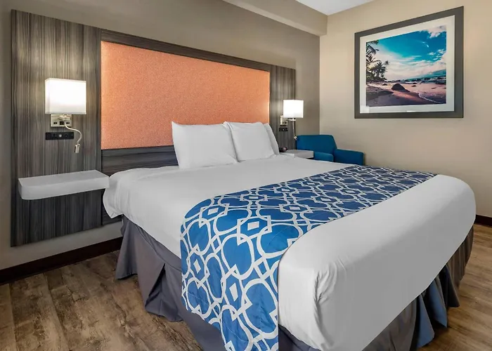 The Waves Hotel, An Ascend Collection Hotel