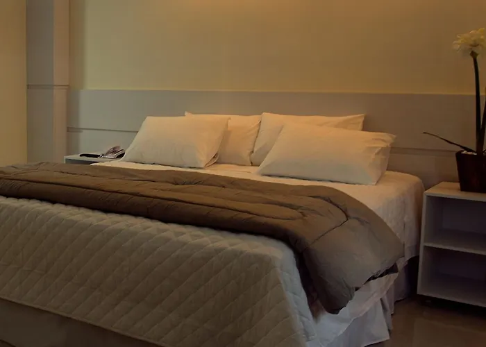 Hotel Sollievo Fernandes Pinheiro