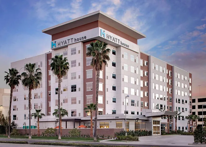 Hyatt House Irvine/John Wayne Airport Hotel