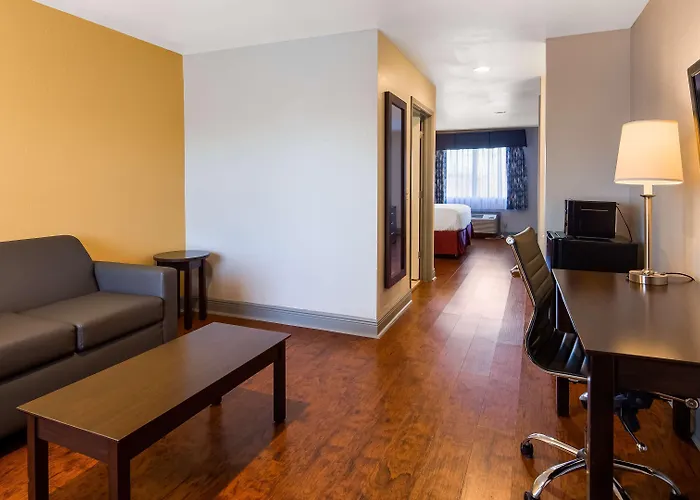 Hammond Hotels