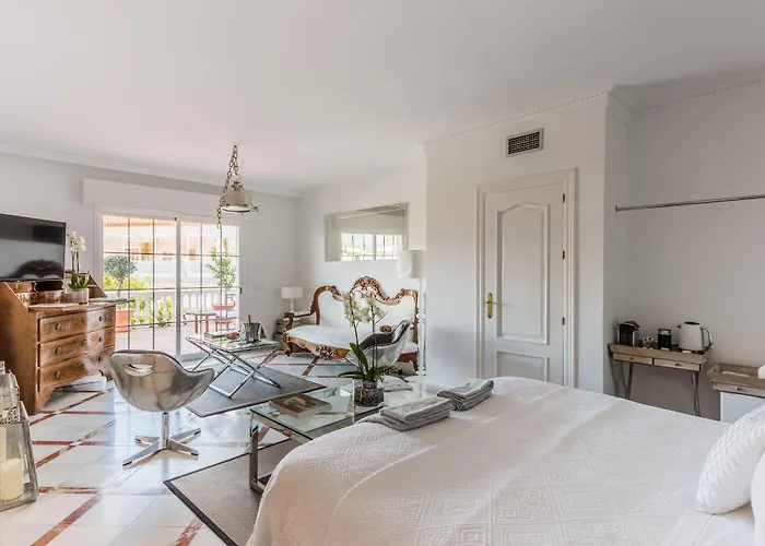 Molo 44 Suites Puerto Banus Marbellac