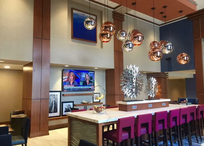 Newburgh Hotels