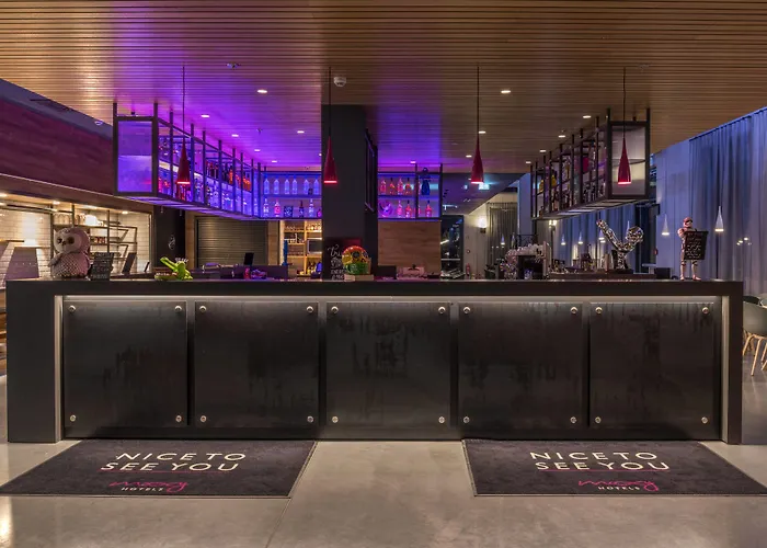 Hotel Moxy Frankfurt Airport Fráncfort del Meno