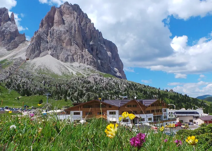 Passo Sella Dolomiti Mountain Resort
