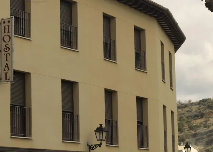 Hotel Mayno Pastrana