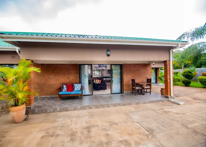 Dzimbahwe Guest Lodge