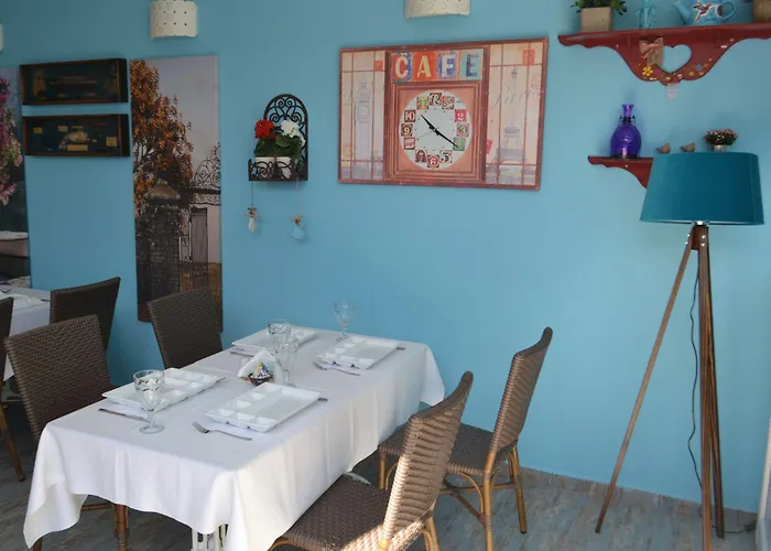 Mai̇ Hotel Çeşme