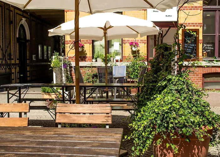 Aparthotel Gwuni Mopera Bar Restaurant Frühstück Leipzig