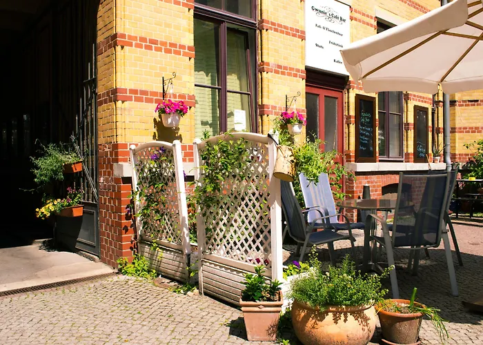 Aparthotel Gwuni Mopera Bar Restaurant Frühstück Leipzig