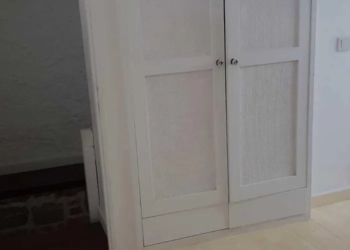Eski Tas Hotel Çeşme